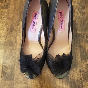 BETSEY JOHNSON HEELS RETRO black LEATHER